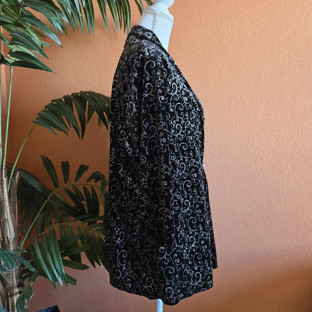 3/$25 Notations Woman Velvet Sparkle Top Jaxket Stretch 1X Black Silver Evening - Picture 2 of 12
